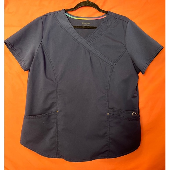 Large Navy Scrubstar scrub top / bottom - Picture 2 of 9
